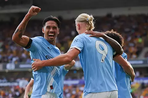 دقيقة بدقيقة.. مانشستر سيتي يواجه مانشستر يونايتد في الدوري 